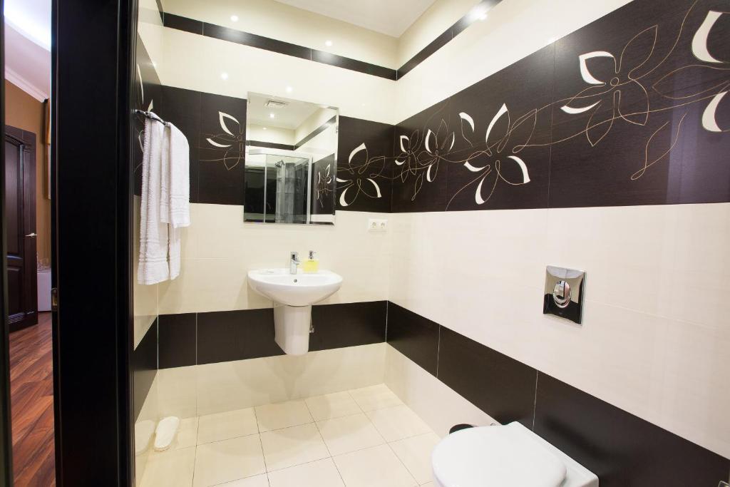 Royal Hotell Zaporizhia Exteriör bild