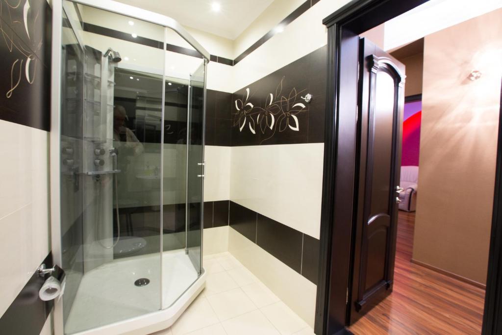 Royal Hotell Zaporizhia Exteriör bild