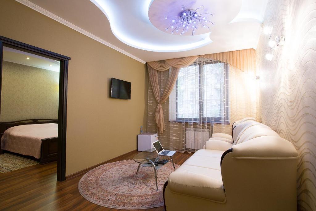 Royal Hotell Zaporizhia Exteriör bild